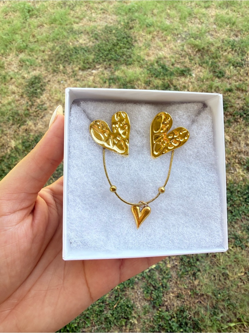 Gold Heart Motif Earrings Set